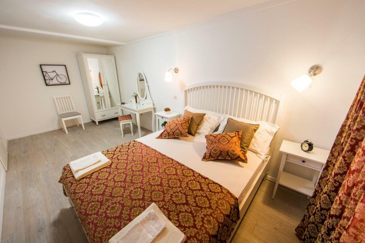 Apartments Ivica Сплит Экстерьер фото